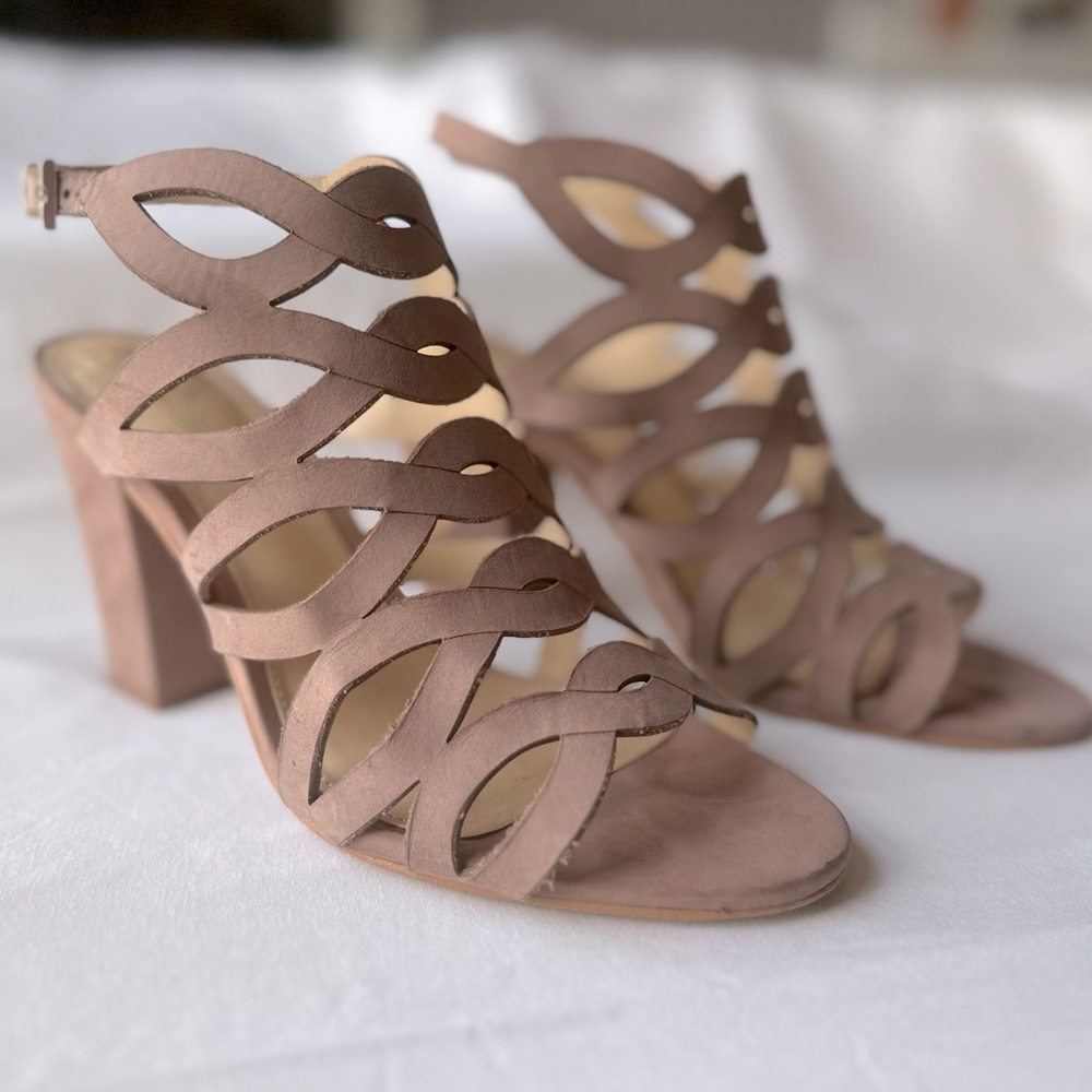 Vince Camuto Sandals